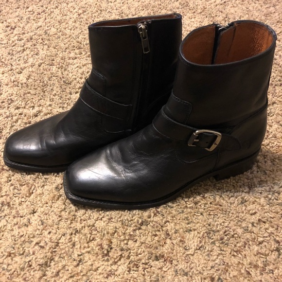 FRYE Hannah Engineer Short Leather Boot - Picture 2 of 7